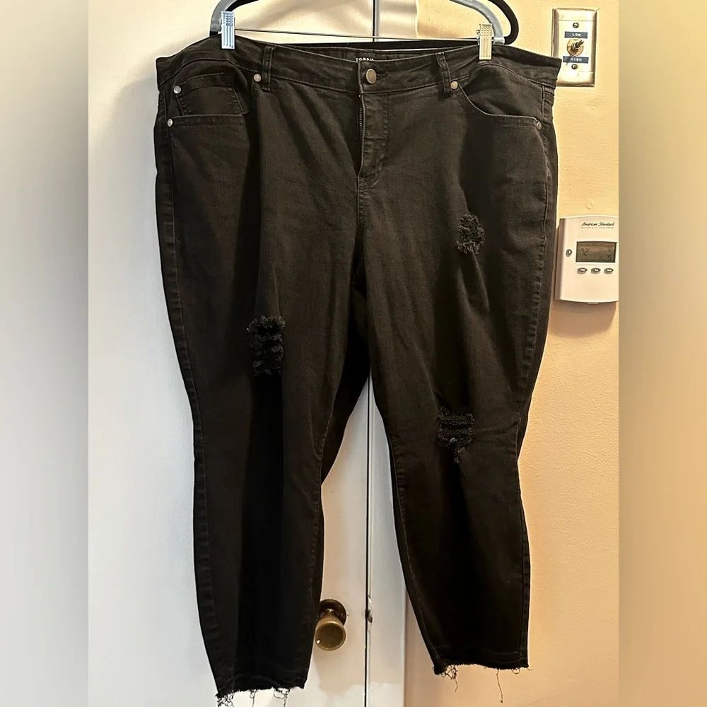 Torrid black distressed